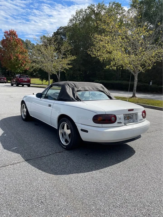 1989 Mazda NA MX-5 Miata - Image 5 of 18