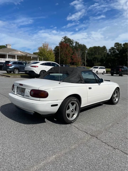 1989 Mazda NA MX-5 Miata - Image 6 of 18