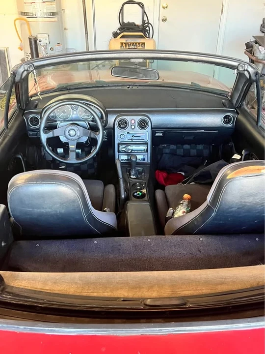 1989 Mazda NA MX-5 Miata - Image 5 of 13