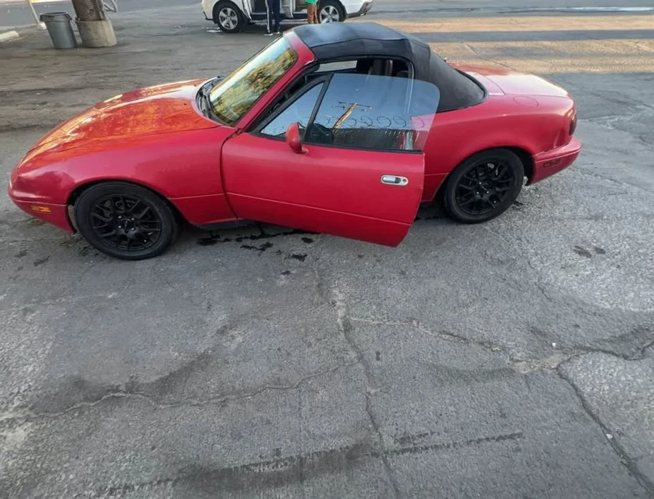 1989 Mazda NA MX-5 Miata - Image 13 of 13