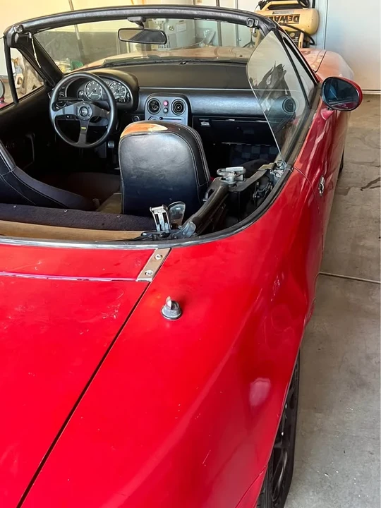 1989 Mazda NA MX-5 Miata - Image 11 of 13