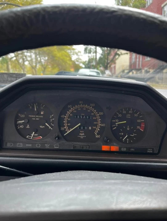 1989 Mercedes-Benz W124 E-Class - Image 9 of 12