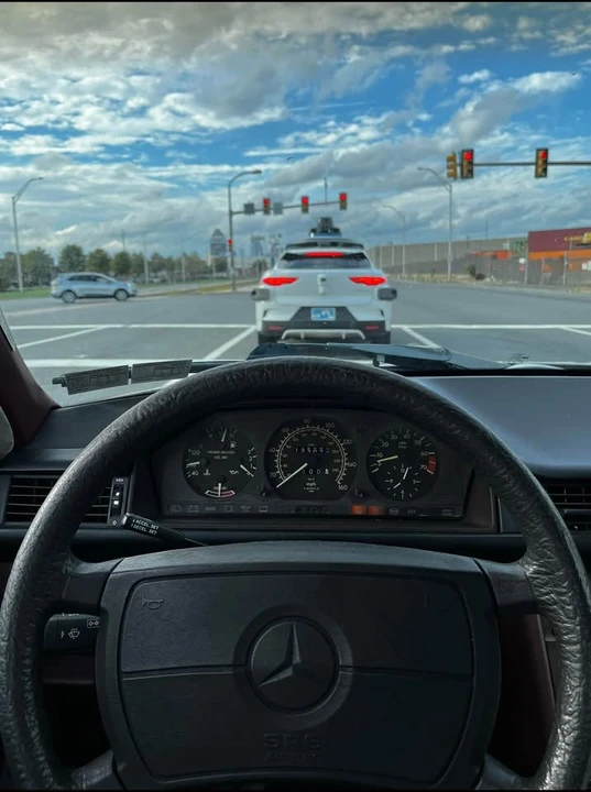 1989 Mercedes-Benz W124 E-Class - Image 8 of 12