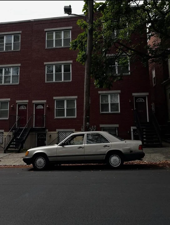1989 Mercedes-Benz W124 E-Class - Image 2 of 12