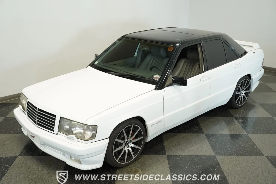 1989 Mercedes-Benz 190E - Image 8 of 12