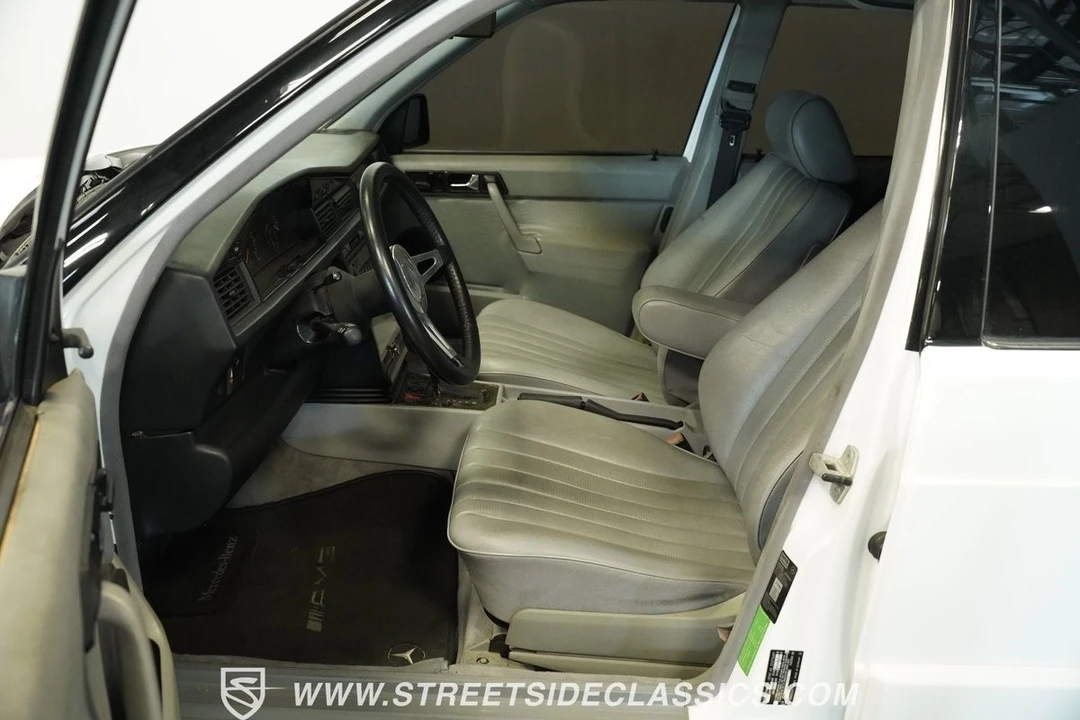1989 Mercedes-Benz 190E - Image 4 of 12