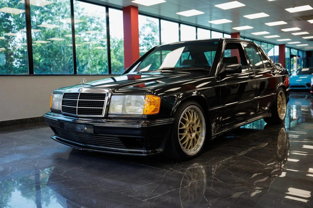 1989 Mercedes-Benz 190E 2.3-16 & 2.5-16 - Image 19 of 30