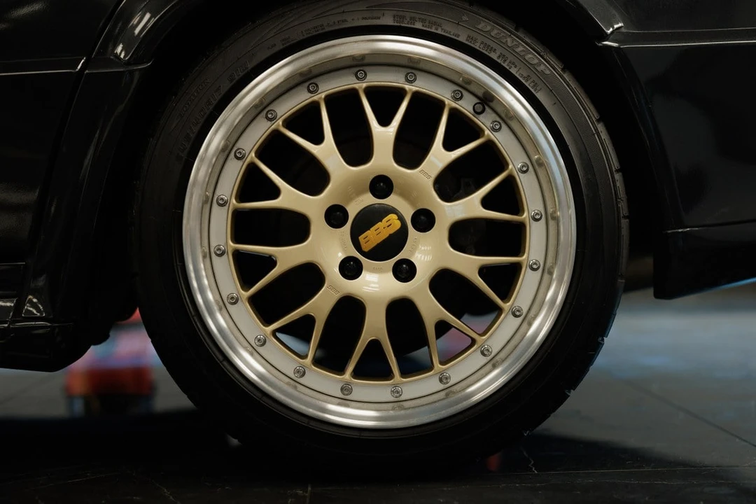 1989 Mercedes-Benz 190E 2.3-16 & 2.5-16 - Image 26 of 30