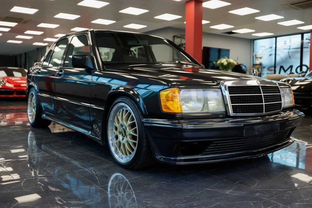 1989 Mercedes-Benz 190E 2.3-16 & 2.5-16 - Image 21 of 30