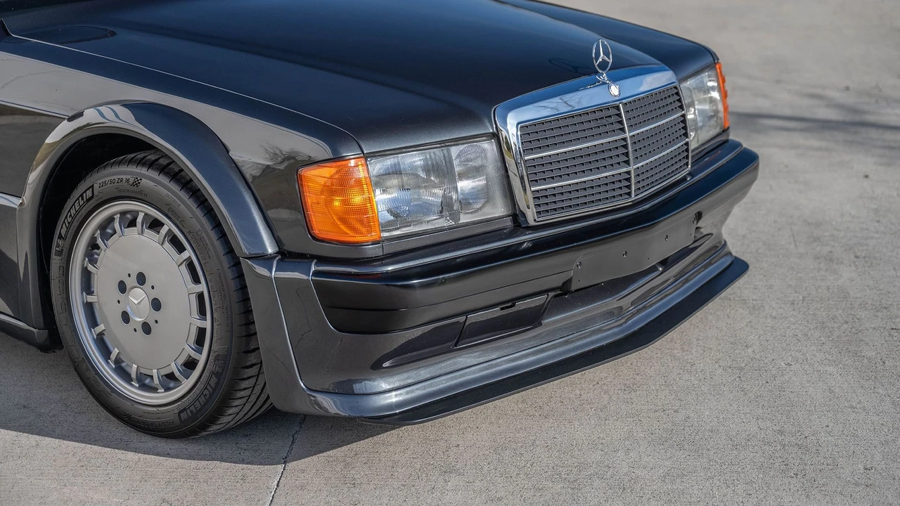 1989 Mercedes-Benz 190E 2.5-16 Evolution - Image 16 of 31