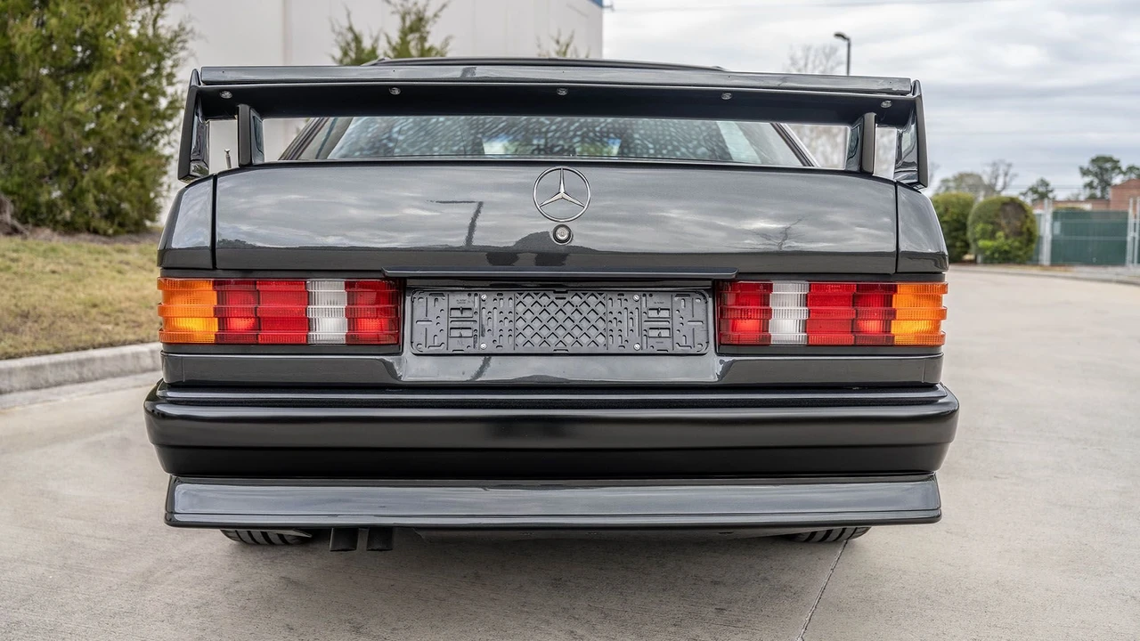 1989 Mercedes-Benz 190E 2.5-16 Evolution - Image 14 of 31