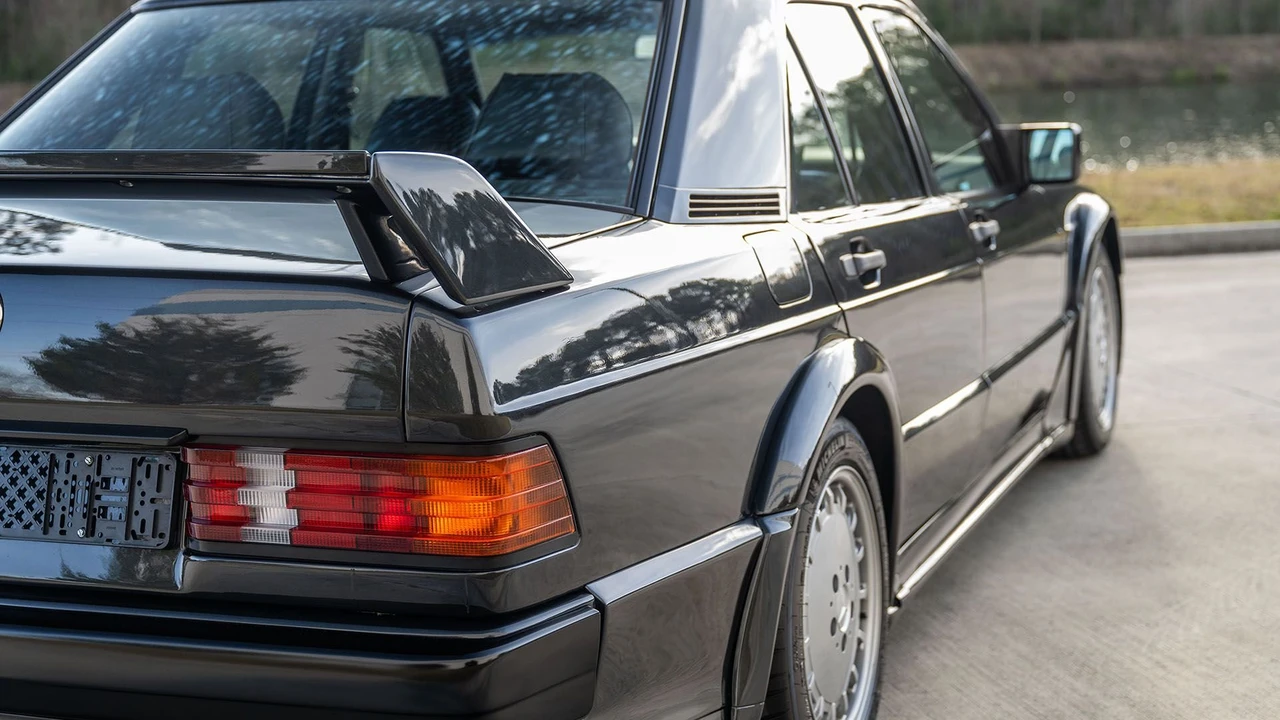 1989 Mercedes-Benz 190E 2.5-16 Evolution - Image 23 of 31