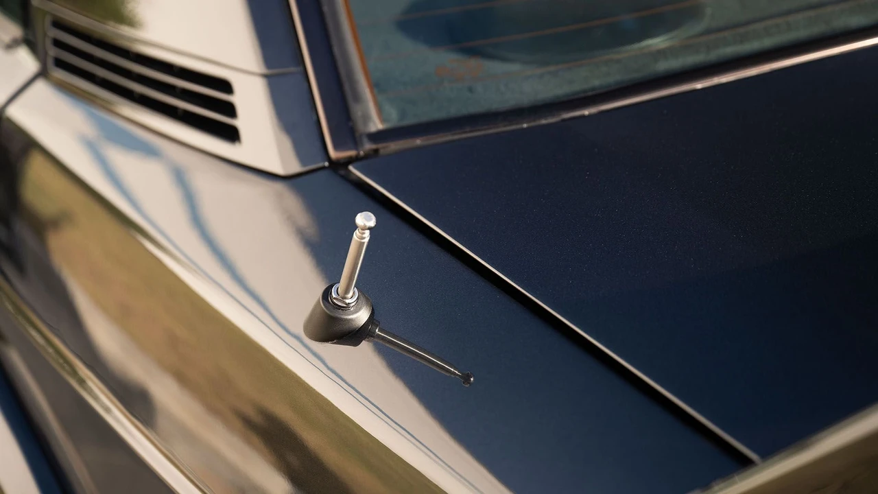 1989 Mercedes-Benz 190E 2.5-16 Evolution - Image 13 of 31