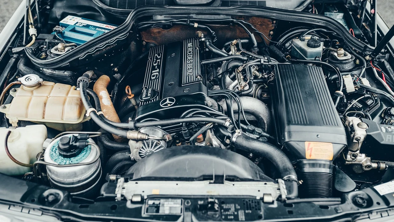 1989 Mercedes-Benz 190E 2.5-16 Evolution - Image 5 of 28