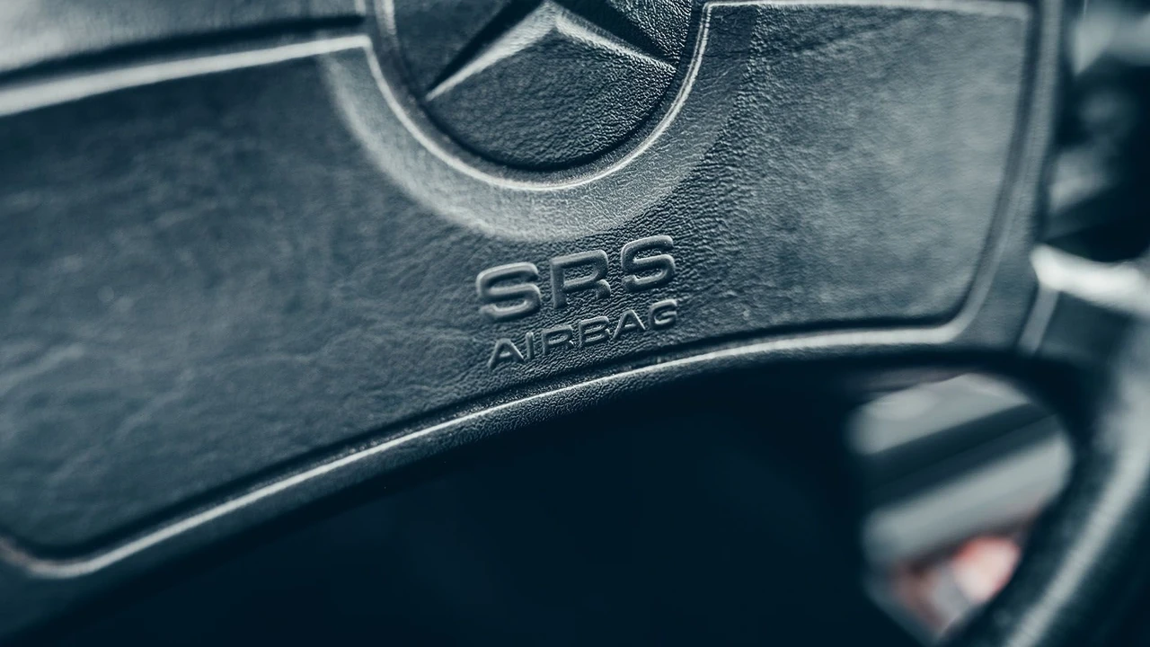 1989 Mercedes-Benz 190E 2.5-16 Evolution - Image 25 of 28