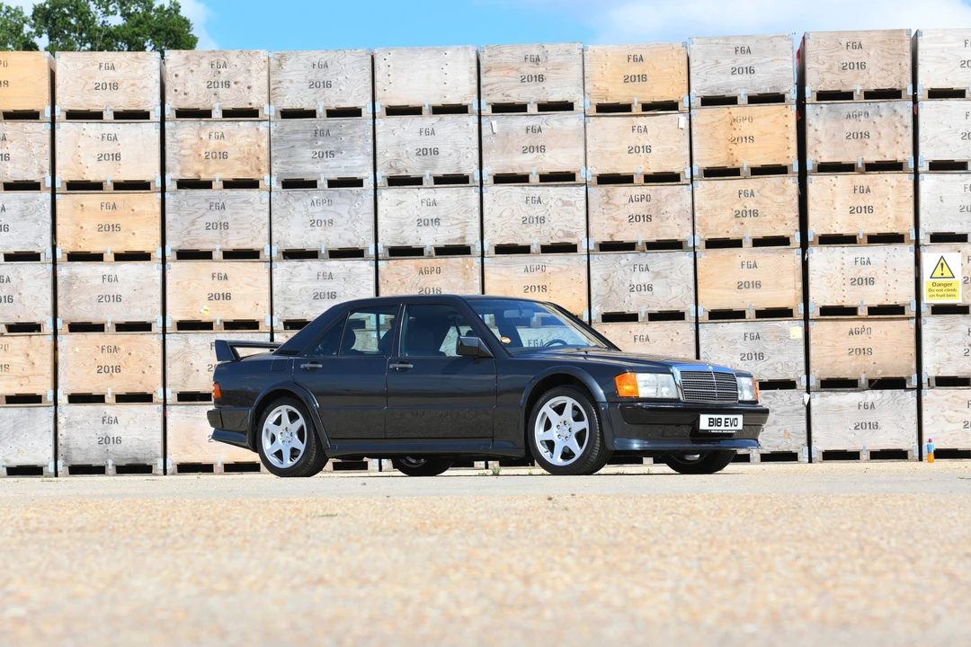 1989 Mercedes-Benz 190E 2.5-16 Evolution - Image 24 of 31