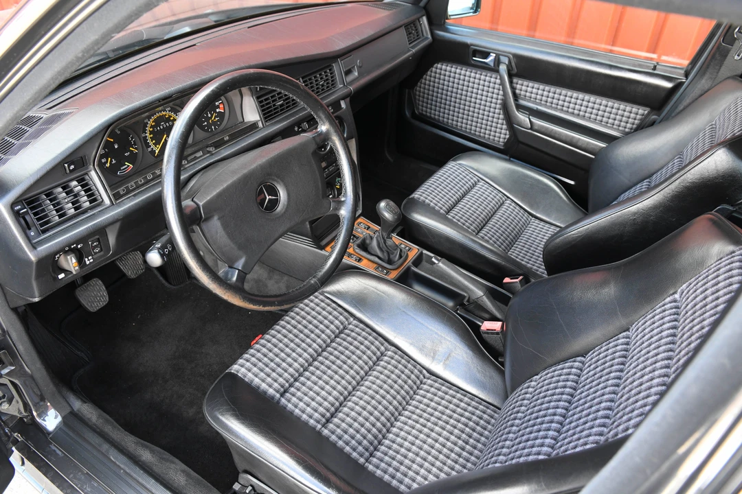 1989 Mercedes-Benz 190E 2.5-16 Evolution - Image 3 of 31