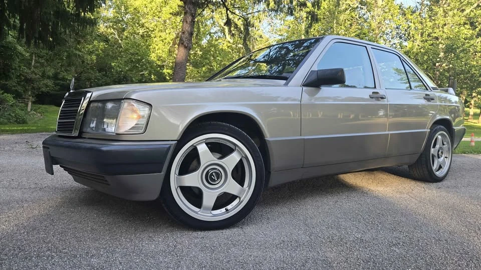 1989 Mercedes-Benz 190E - Image 5 of 11