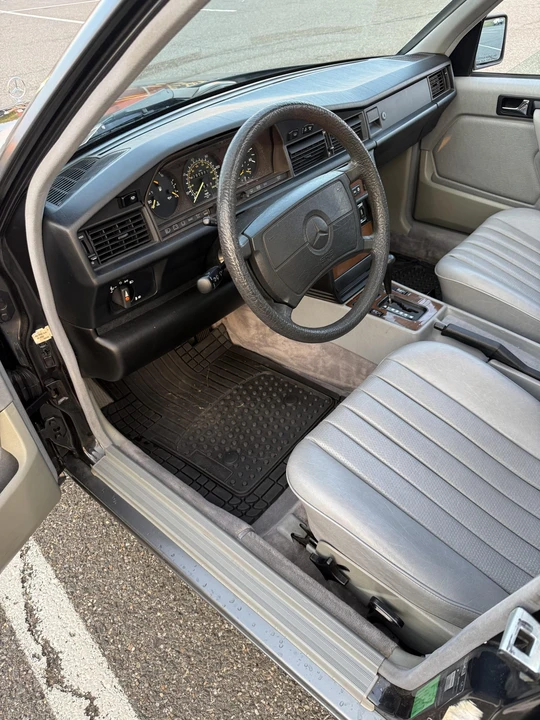 1989 Mercedes-Benz W201 190 - Image 31 of 31