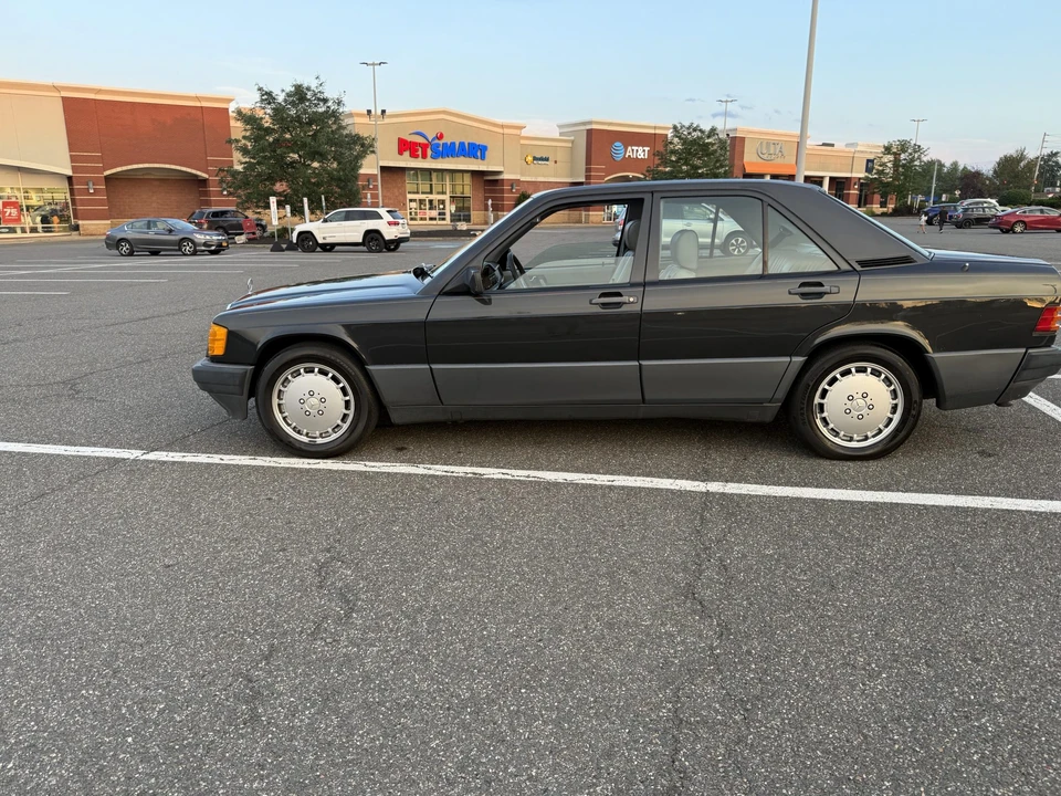 1989 Mercedes-Benz W201 190 - Image 8 of 31