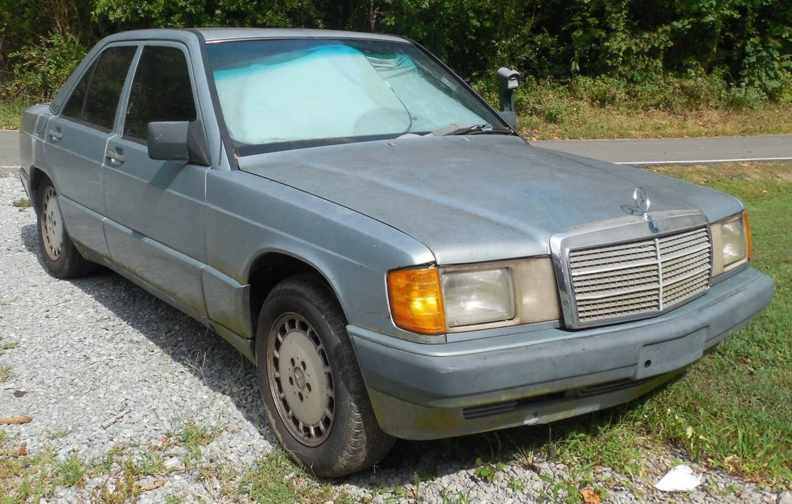 1989 Mercedes-Benz 190E - Image 4 of 24