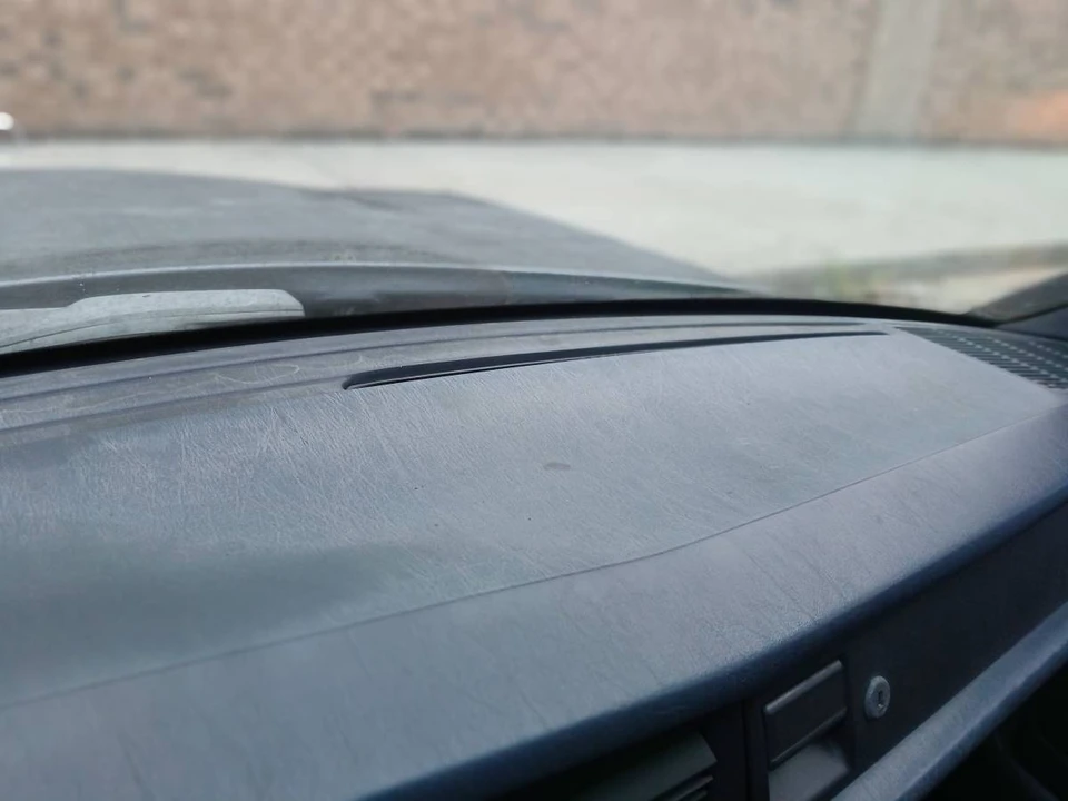1989 Mercedes-Benz 190E - Image 9 of 24