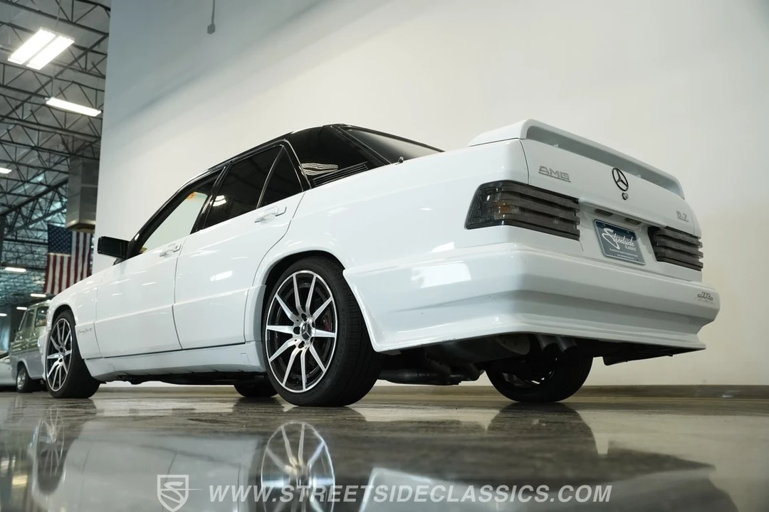 1989 Mercedes-Benz 190E - Image 11 of 12