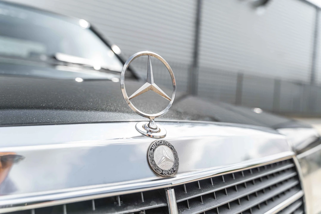 1989 Mercedes-Benz 190E 2.3-16 & 2.5-16 - Image 30 of 31