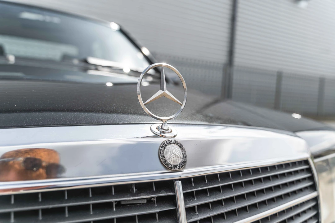 1989 Mercedes-Benz 190E 2.3-16 & 2.5-16 - Image 31 of 31