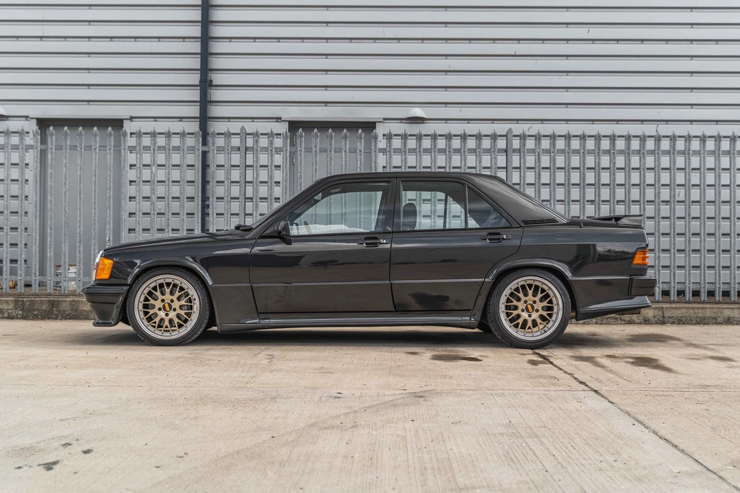 1989 Mercedes-Benz 190E 2.3-16 & 2.5-16 - Image 15 of 31