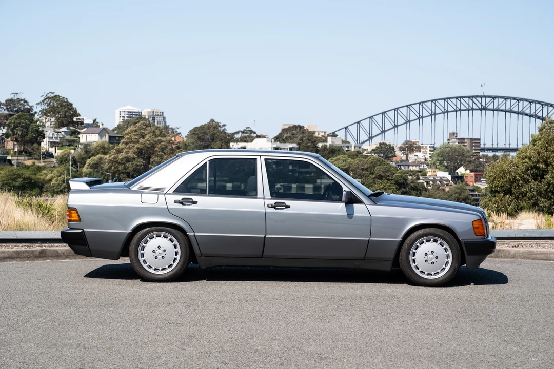 1989 Mercedes-Benz 190E - Image 9 of 31