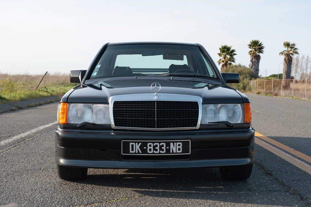 1989 Mercedes-Benz 190E 2.3-16 & 2.5-16 - Image 5 of 31