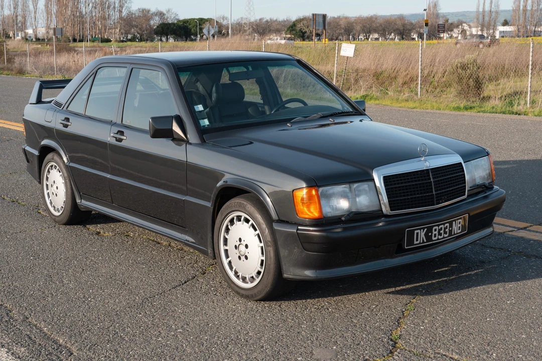 1989 Mercedes-Benz 190E 2.3-16 & 2.5-16 - Image 23 of 31