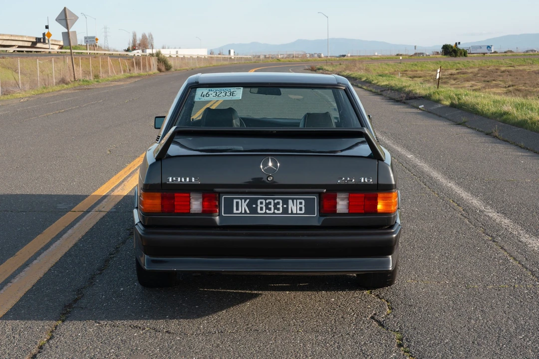 1989 Mercedes-Benz 190E 2.3-16 & 2.5-16 - Image 18 of 31