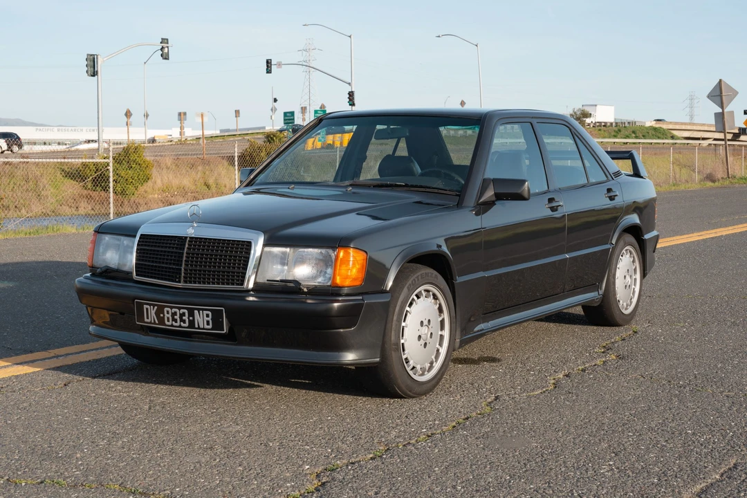 1989 Mercedes-Benz 190E 2.3-16 & 2.5-16 - Image 26 of 31