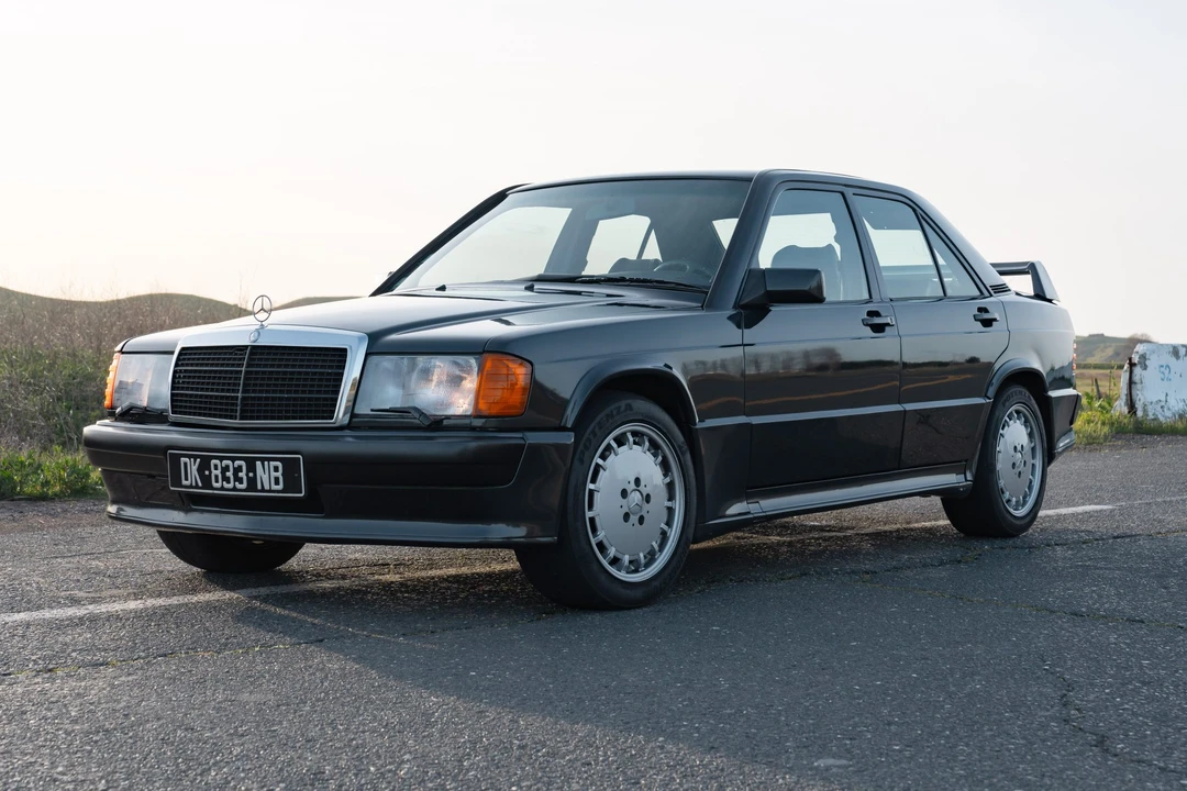 1989 Mercedes-Benz 190E 2.3-16 & 2.5-16 - Image 8 of 31