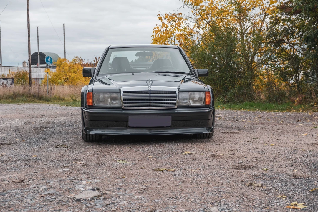 1989 Mercedes-Benz 190E 2.5-16 Evolution - Image 10 of 31