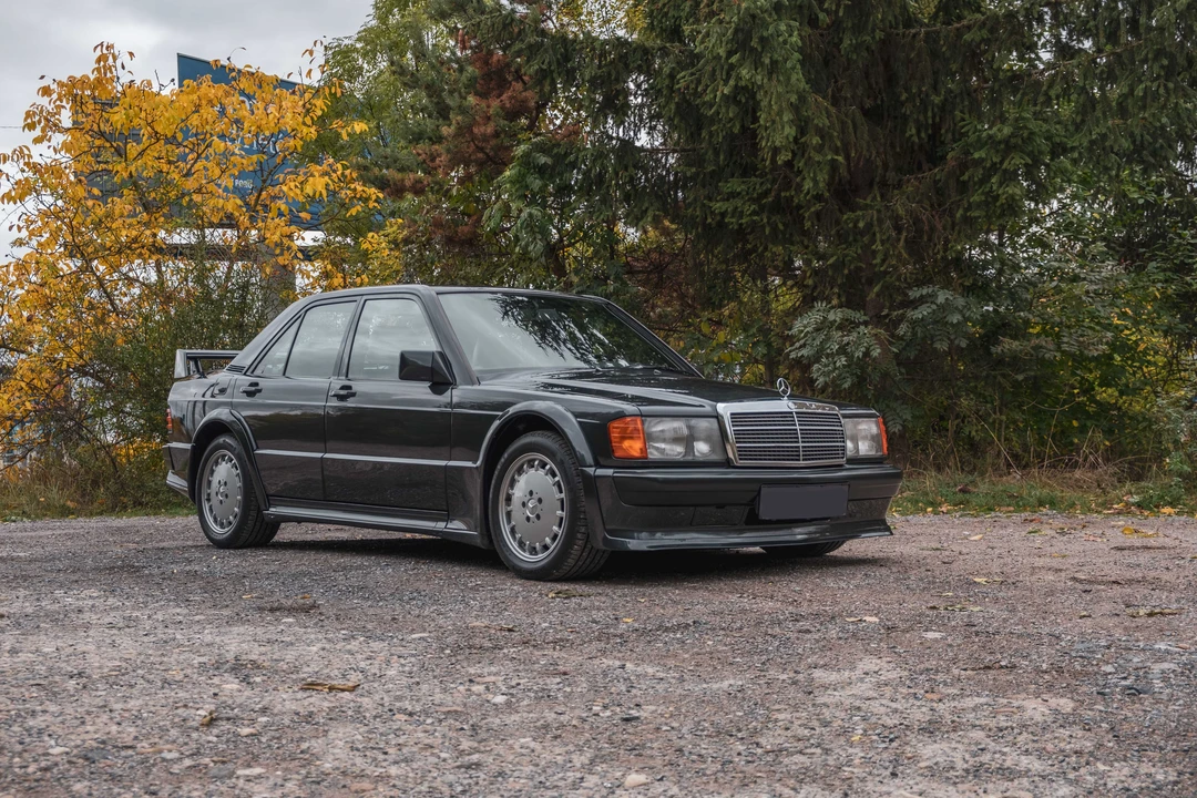 1989 Mercedes-Benz 190E 2.5-16 Evolution - Image 11 of 31