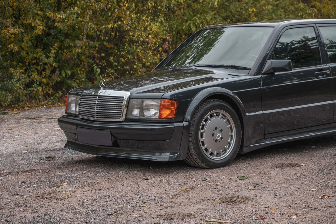 1989 Mercedes-Benz 190E 2.5-16 Evolution - Image 12 of 31