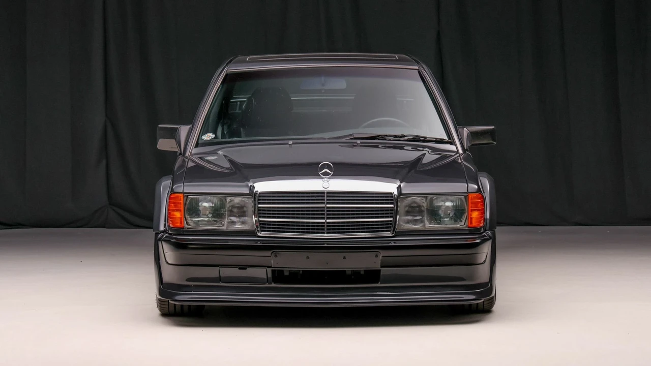1989 Mercedes-Benz 190E 2.5-16 Evolution - Image 3 of 31