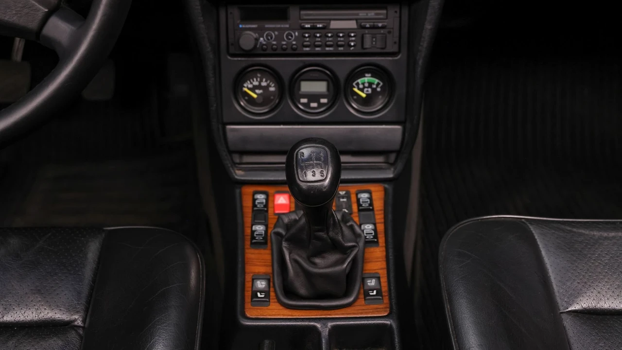 1989 Mercedes-Benz 190E 2.5-16 Evolution - Image 21 of 31
