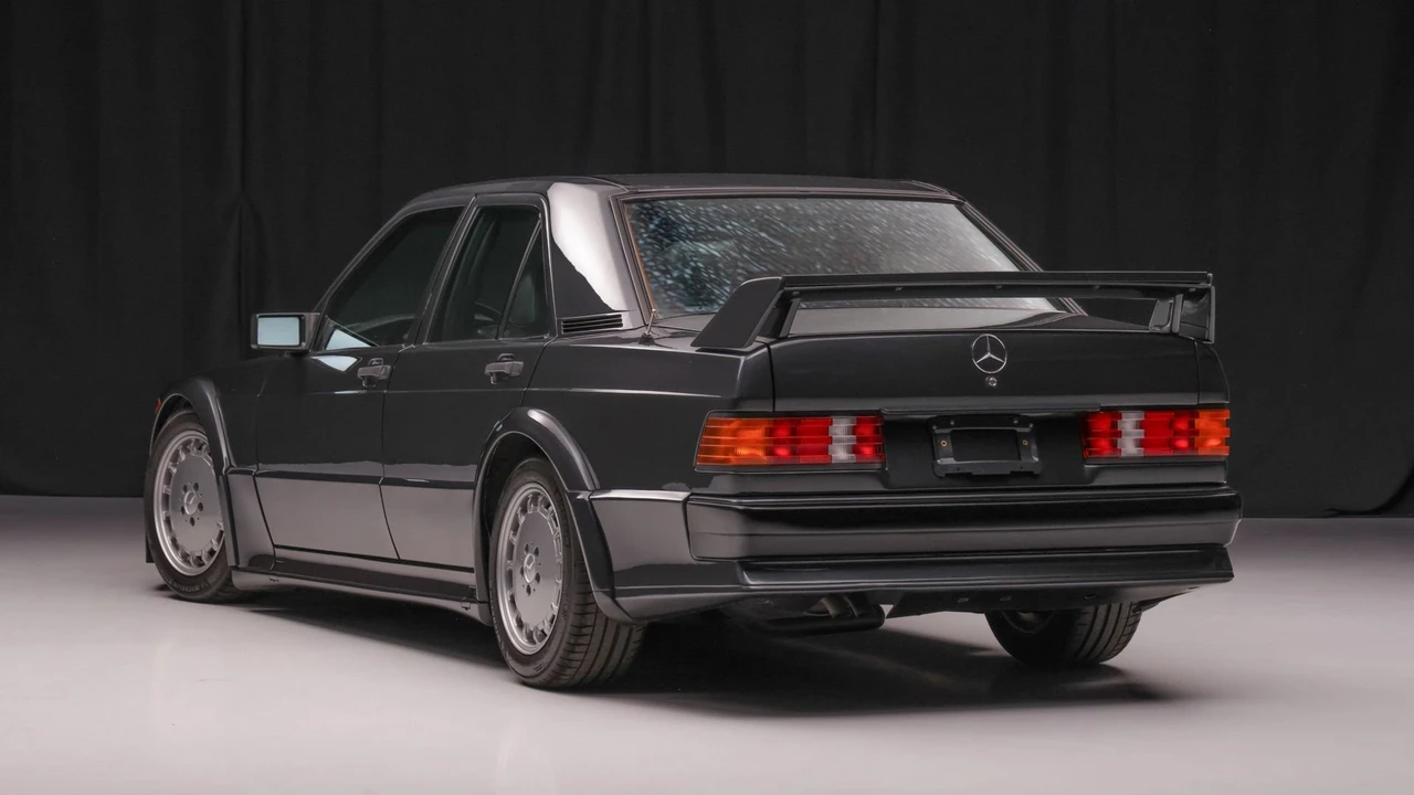 1989 Mercedes-Benz 190E 2.5-16 Evolution - Image 2 of 31