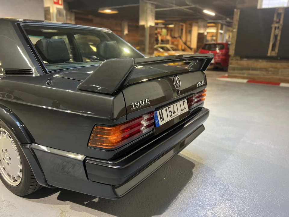 1989 Mercedes-Benz 190E 2.5-16 Evolution - Image 18 of 31
