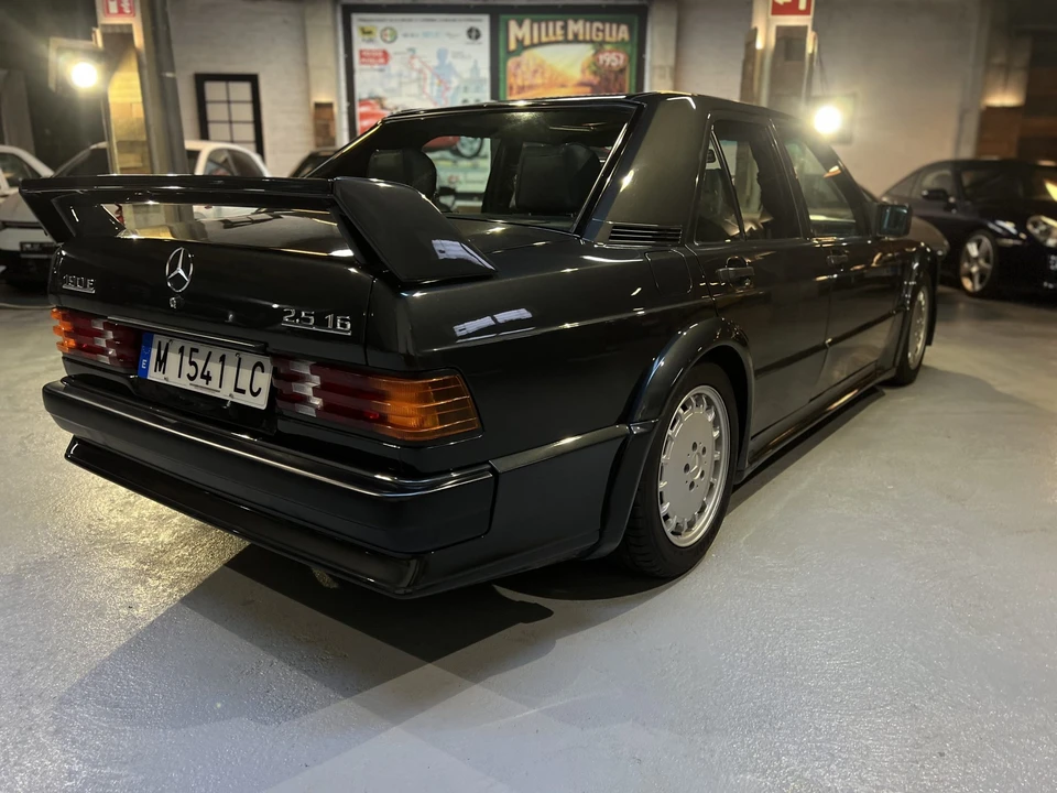 1989 Mercedes-Benz 190E 2.5-16 Evolution - Image 13 of 31