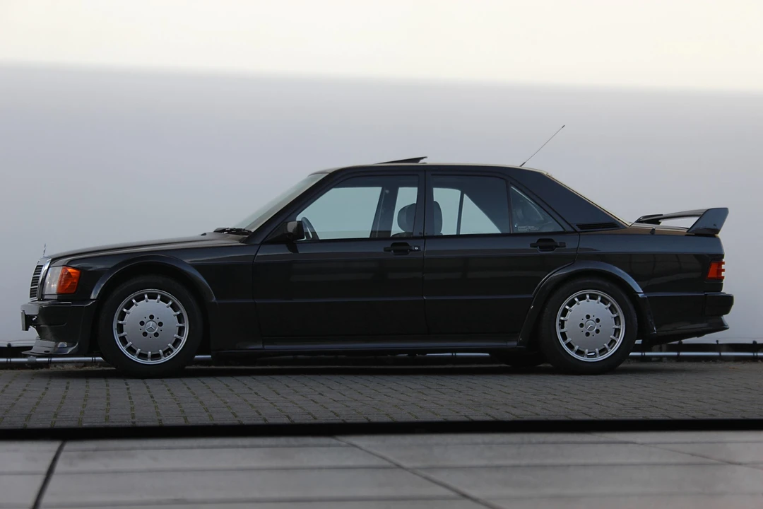 1989 Mercedes-Benz 190E 2.5-16 Evolution - Image 12 of 31