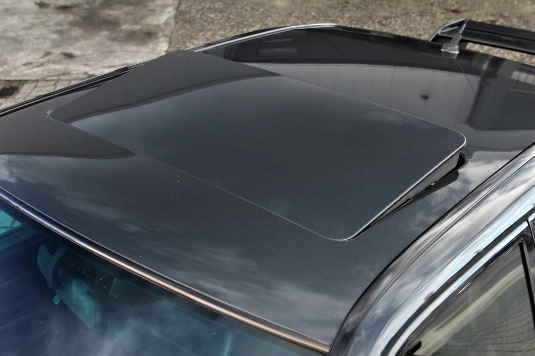 1989 Mercedes-Benz 190E 2.5-16 Evolution - Image 29 of 31
