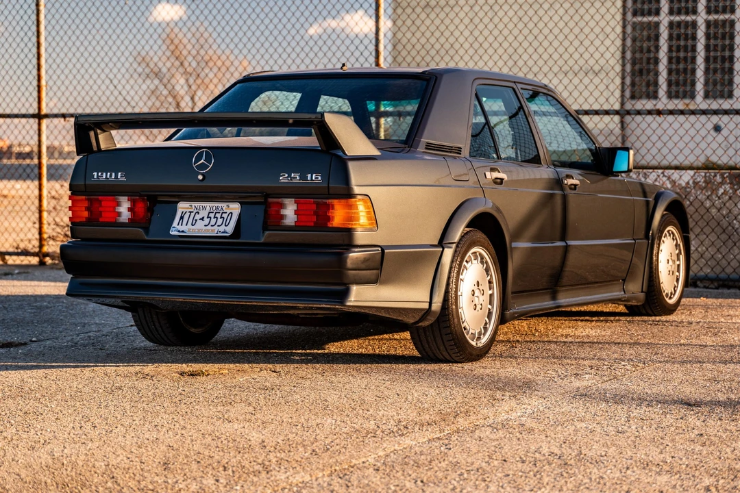 1989 Mercedes-Benz 190E 2.5-16 Evolution - Image 12 of 31