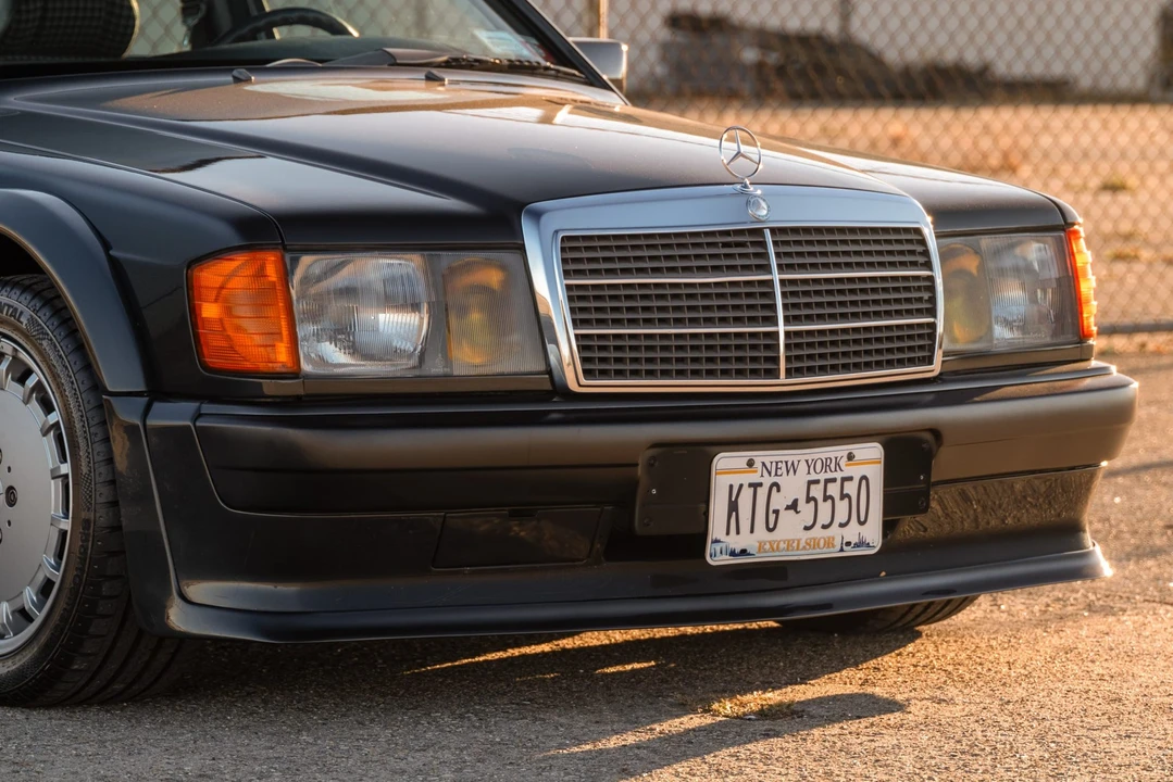 1989 Mercedes-Benz 190E 2.5-16 Evolution - Image 30 of 31