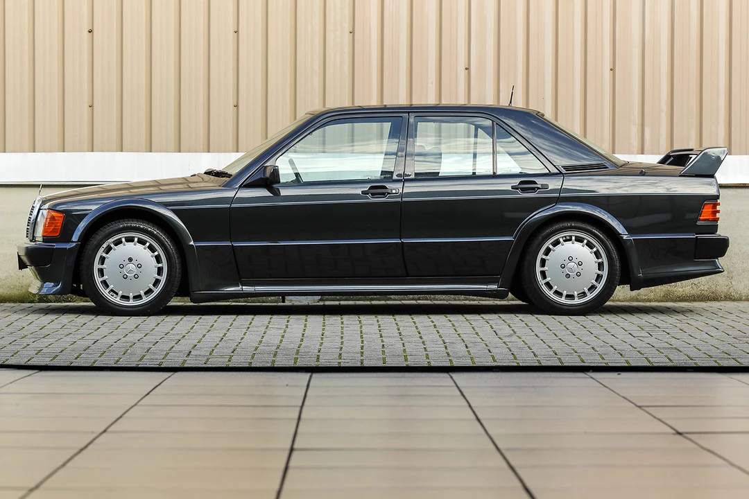 1989 Mercedes-Benz 190E 2.5-16 Evolution - Image 4 of 31