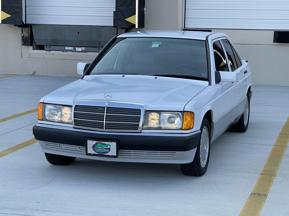 1989 Mercedes-Benz 190E - Image 30 of 31